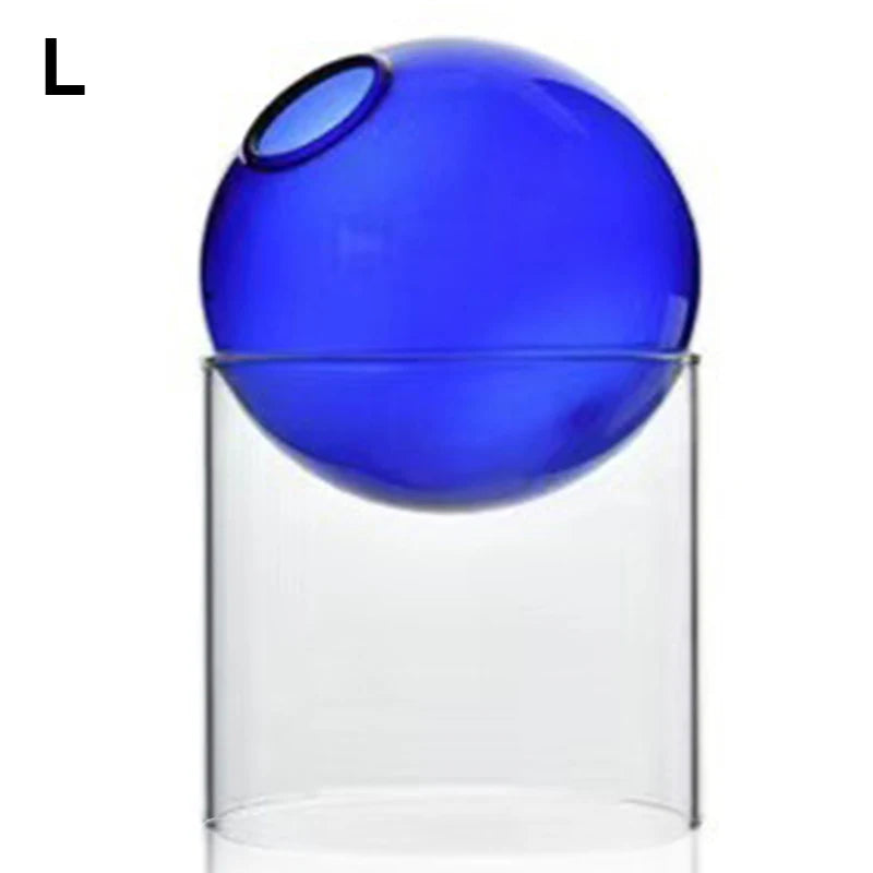 round glass vase
