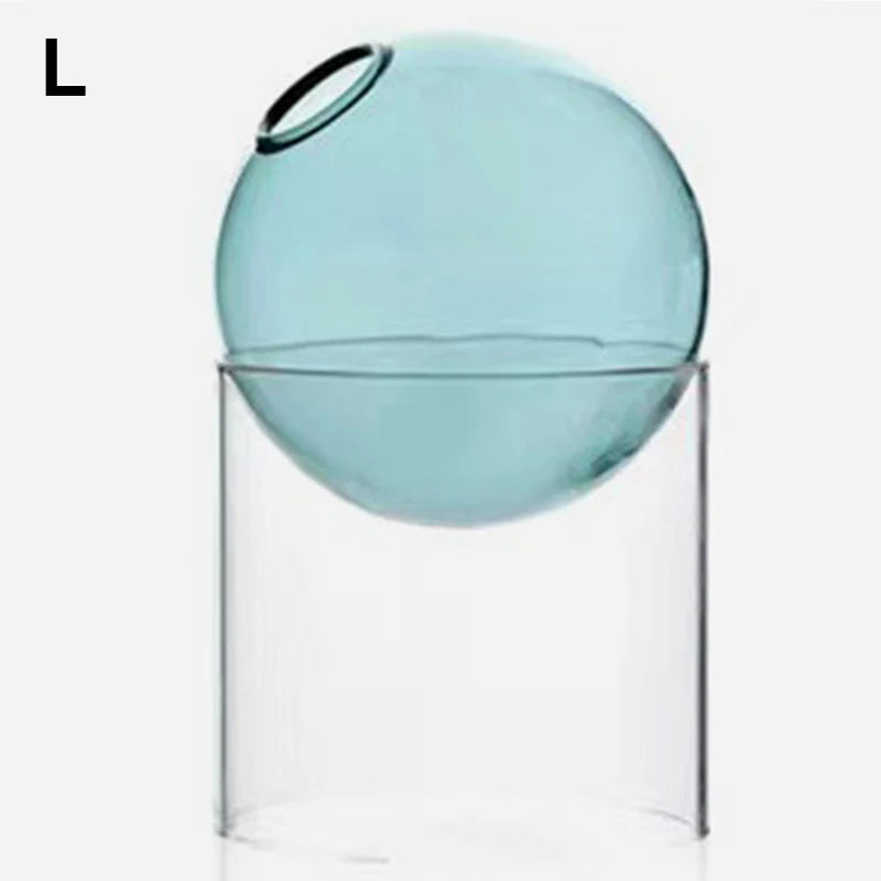 round glass vase